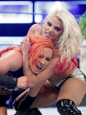 Alexa Bliss, Becky Lynch, divas, women, WWE, WWF, championship, Backlash, Smackdown